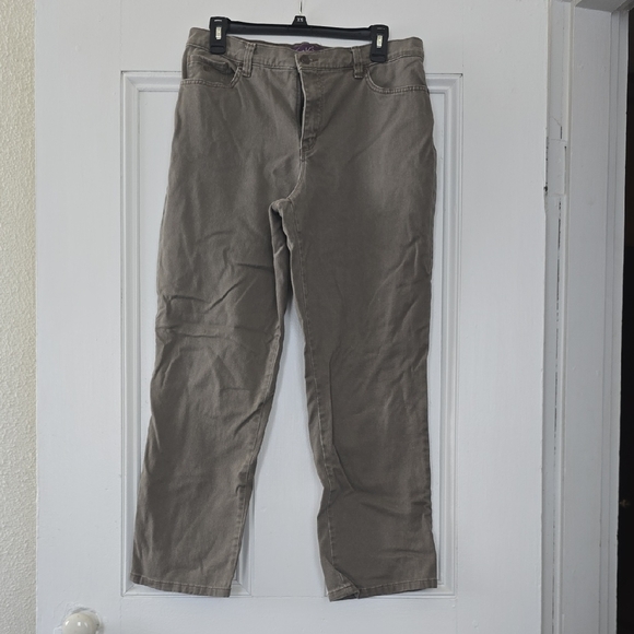 Gloria Vanderbilt Women's Khaki Chinos - Picture 1 of 4